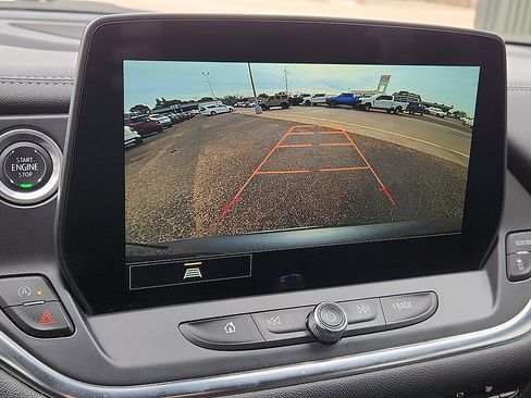 Used 2025 Chevrolet Blazer LT w/ Convenience Package image 8