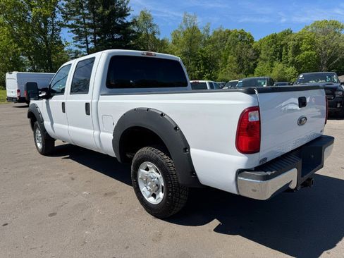 Used 2011 Ford F250 XLT AWD/4WD image 3