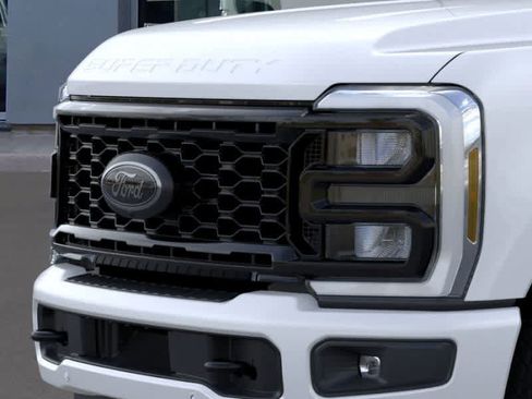 New 2026 Ford F350 Lariat w/ Black Appearance Package AWD/4WD image 17