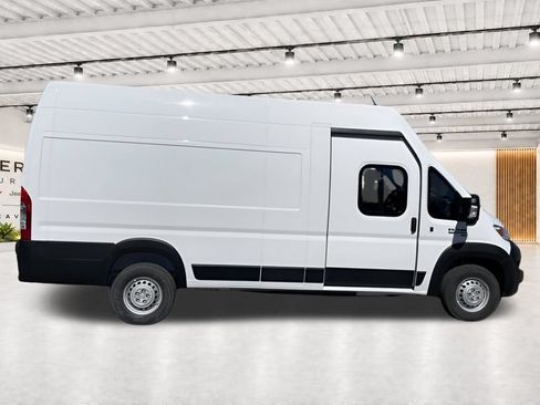 New 2025 RAM ProMaster 3500 FWD image 15