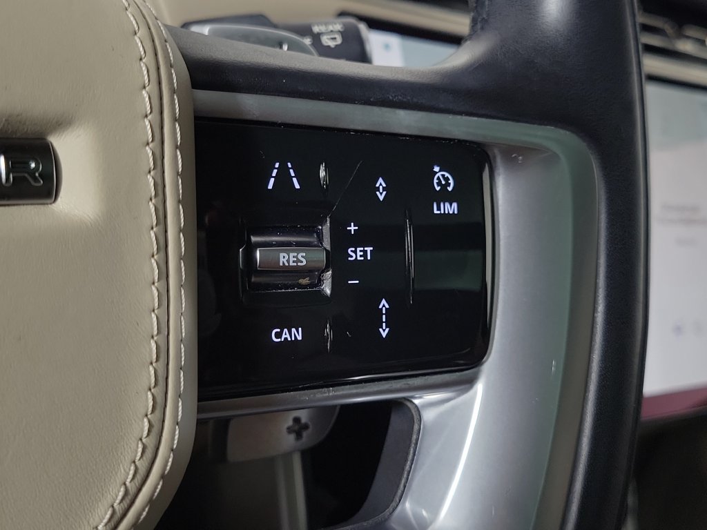 Used 2023 Land Rover Range Rover SE AWD/4WD image 28