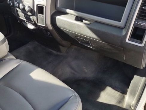 Used 2014 RAM 1500 Tradesman image 19