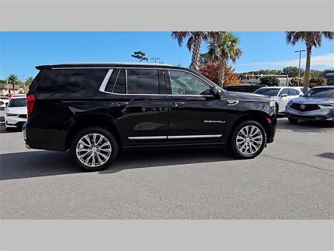 Used 2021 GMC Yukon Denali w/ Denali Premium Package image 29