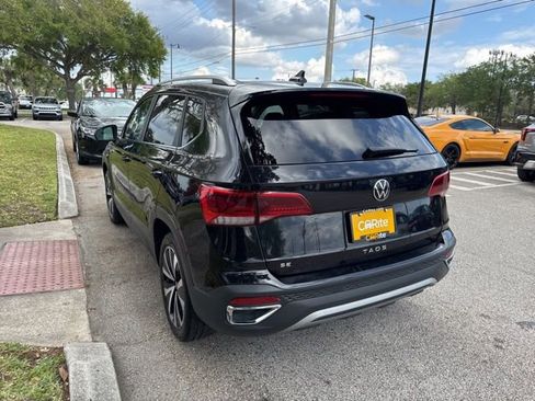 Used 2024 Volkswagen Taos SE image 5