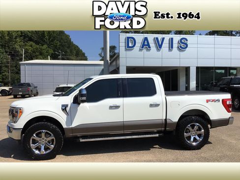 Used 2022 Ford F150 Lariat AWD/4WD image 4