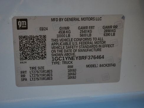 Used 2024 Chevrolet Silverado 2500 LT AWD/4WD image 35