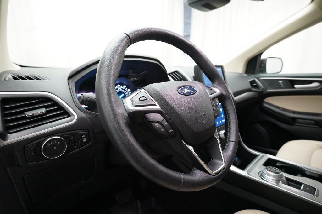 Used 2024 Ford Edge SEL w/ Convenience Package AWD/4WD image 8