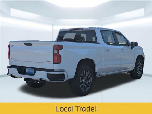 Used 2024 Chevrolet Silverado 1500 RST w/ Z71 Off-Road Package AWD/4WD image 6