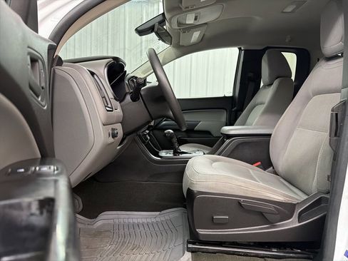 Used 2016 GMC Canyon W/T w/ Convenience Package image 9