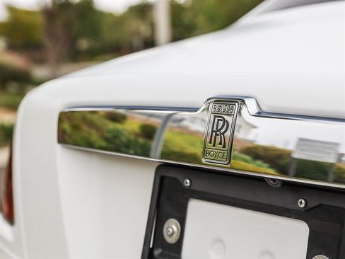 Used 2012 Rolls-Royce Ghost RWD image 15