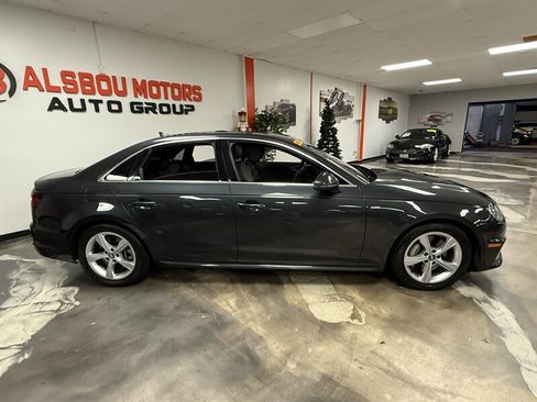 Used 2019 Audi A4 2.0T Premium w/ Convenience Package image 3