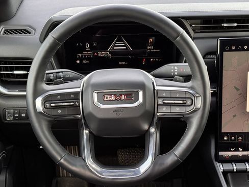 New 2026 GMC Terrain Elevation w/ LPO, Floor Liner Package FWD image 9