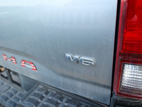 Used 2023 Toyota Tacoma SR image 12