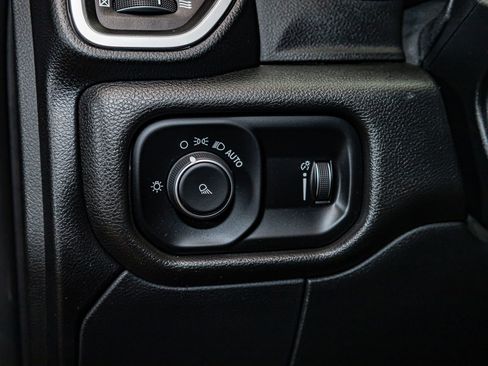 Used 2021 RAM 2500 Lone Star image 17