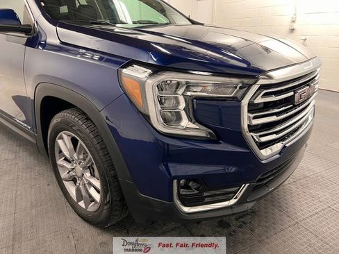 Used 2022 GMC Terrain SLT image 9