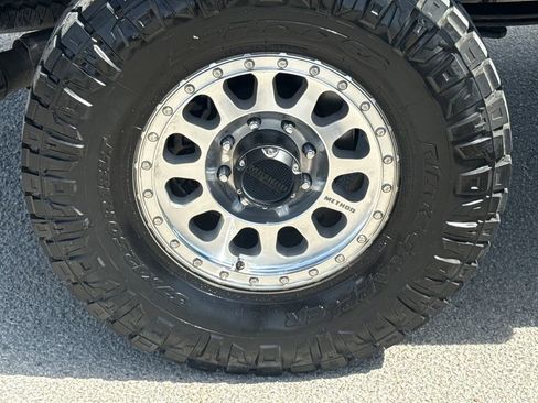 Used 2023 Ford F250 Lariat w/ FX4 Off-Road Package image 11