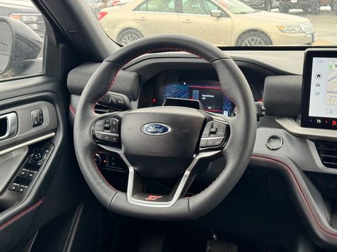 Used 2025 Ford Explorer ST w/ Sun And Sound Package image 20
