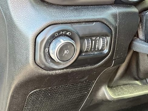Used 2019 Jeep Wrangler Unlimited Sport AWD/4WD image 26