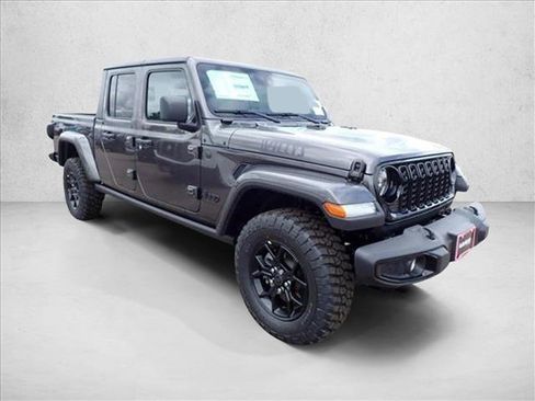 New 2025 Jeep Gladiator Sport AWD/4WD image 6