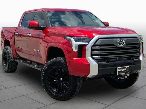 Used 2024 Toyota Tundra Limited w/ Power Package AWD/4WD image 3