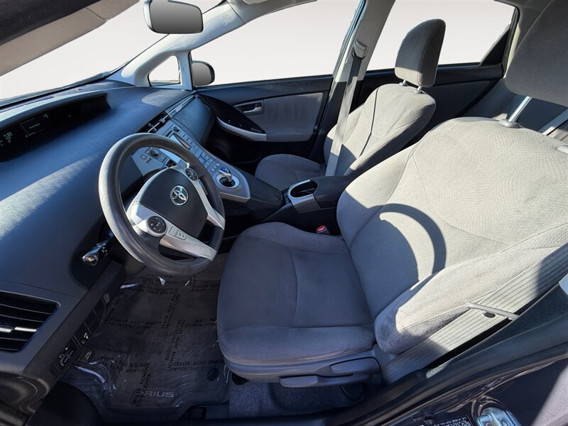 Used 2015 Toyota Prius Two FWD image 10