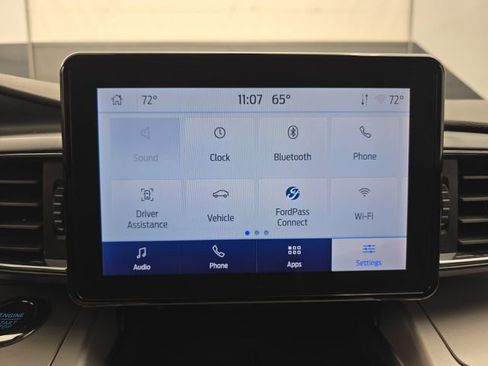 Used 2023 Ford Explorer XLT w/ Equipment Group 202A image 21