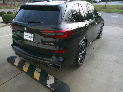 Used 2020 BMW X5 M50i w/ Executive Package image 15