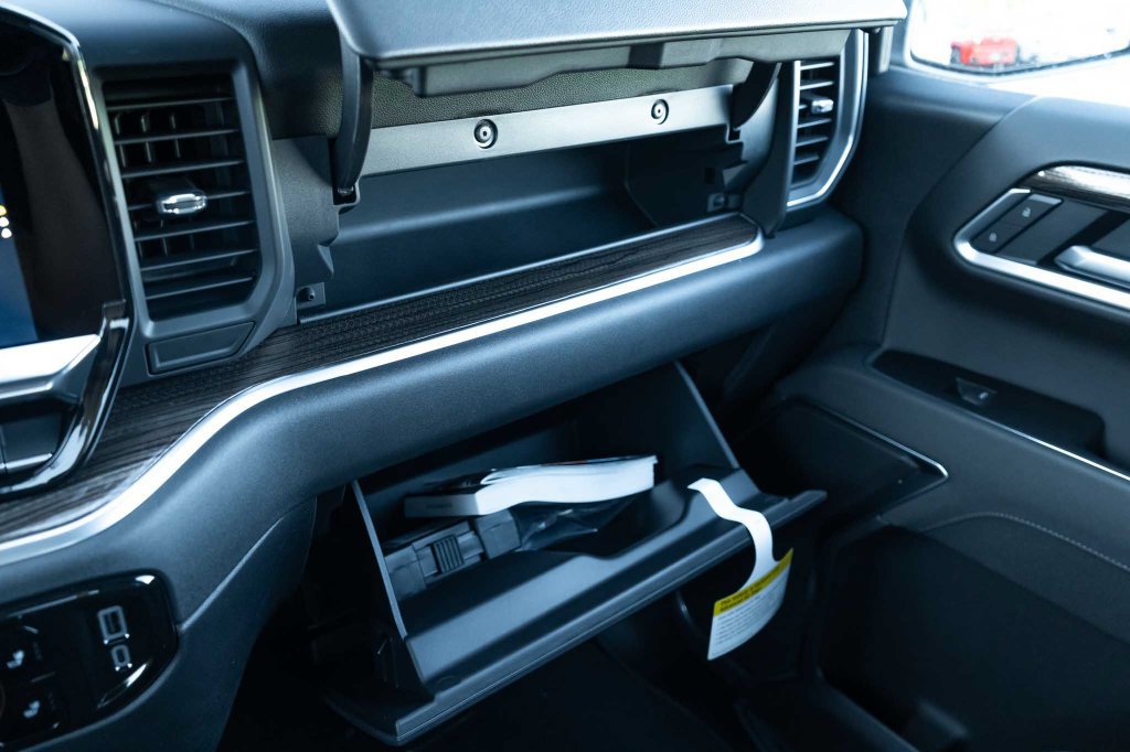 New 2026 Chevrolet Silverado 1500 RST AWD/4WD image 21