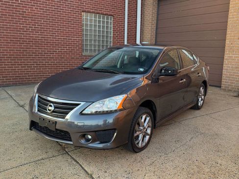 Used 2013 Nissan Sentra SR image 2