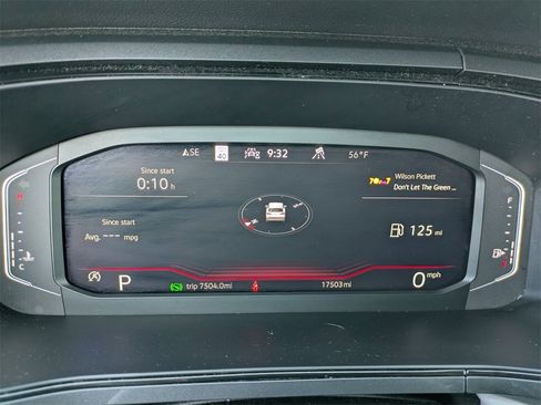 Used 2022 Volkswagen Taos SEL w/ Panoramic Sunroof Package image 17