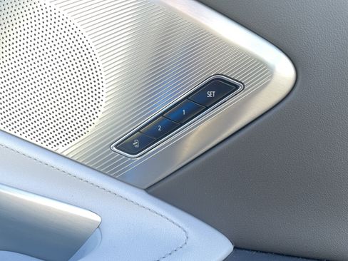 Used 2026 Chevrolet Corvette Stingray Preferred Cpe w/ Z51 Performance Package image 37