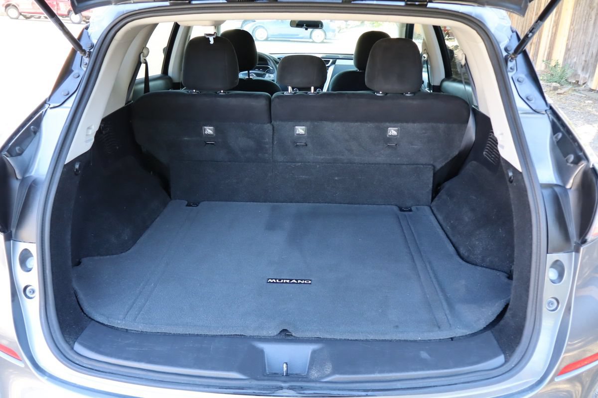 Used 2016 Nissan Murano SV AWD/4WD image 14