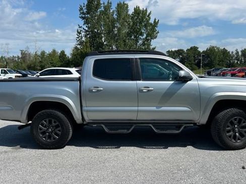 Used 2023 Toyota Tacoma SR5 w/ Technology Package AWD/4WD image 2