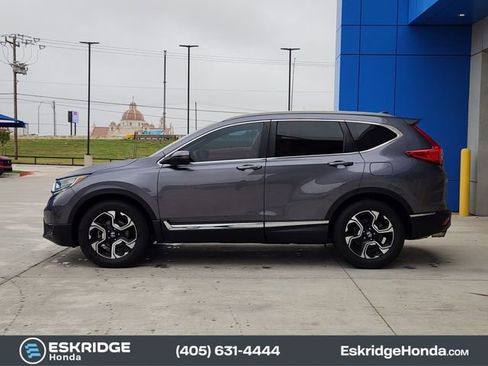 Used 2017 Honda CR-V Touring image 4