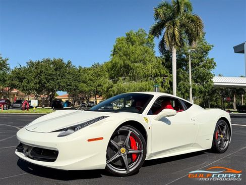 Used 2014 Ferrari 458 Italia Coupe RWD image 10
