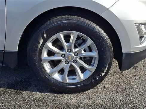 Used 2020 Chevrolet Equinox LT image 8