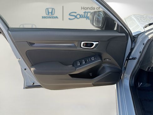 Certified 2024 Honda Civic Sport image 19