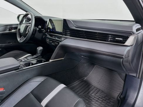 Certified 2025 Toyota Camry SE AWD/4WD image 28