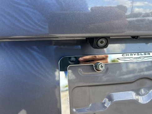 Used 2021 Honda CR-V Touring image 22