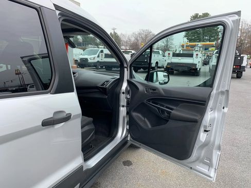 Used 2018 Ford Transit Connect XL image 20