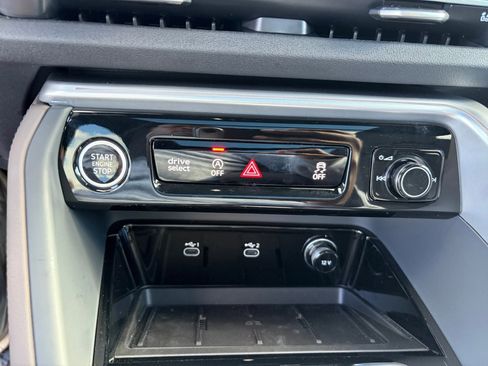 New 2025 Audi Q5 Premium Plus image 18