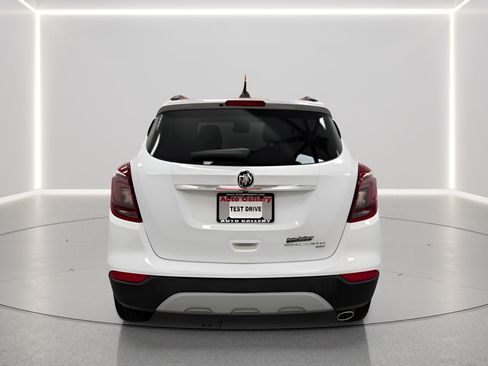 Used 2022 Buick Encore Preferred w/ Safety Package AWD/4WD image 3
