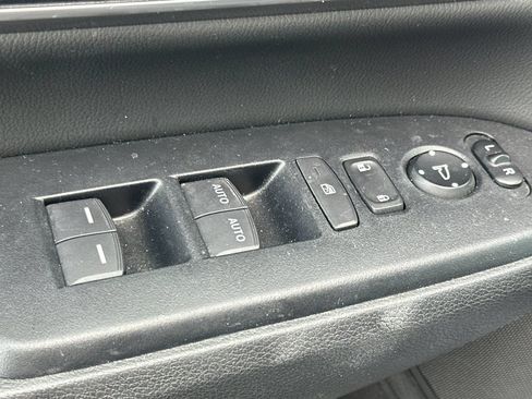 Used 2022 Honda CR-V EX-L image 12