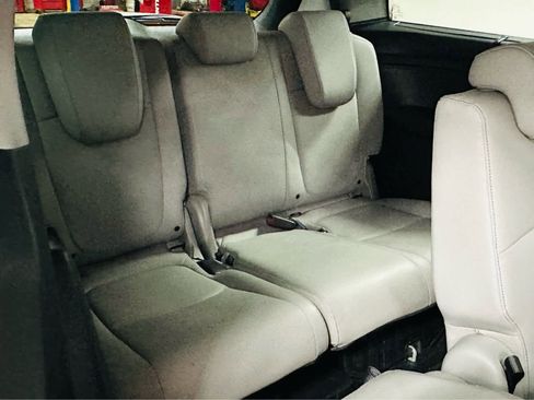 Used 2023 Honda Odyssey Touring image 25
