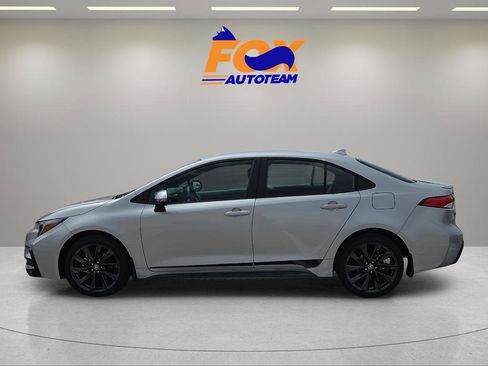 New 2026 Toyota Corolla SE FWD image 2