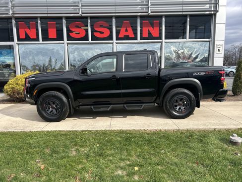 New 2026 Nissan Frontier PRO-4X w/ Tow Package image 3