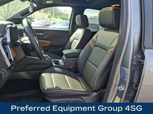 Used 2025 GMC Canyon AT4 w/ Technology Plus Package image 2