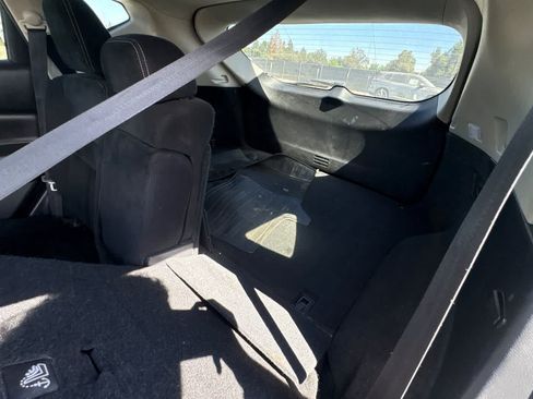 Used 2021 Nissan Murano S FWD image 17