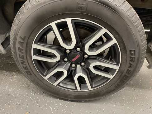 Used 2019 GMC Sierra 1500 AT4 w/ AT4 Premium Package image 20