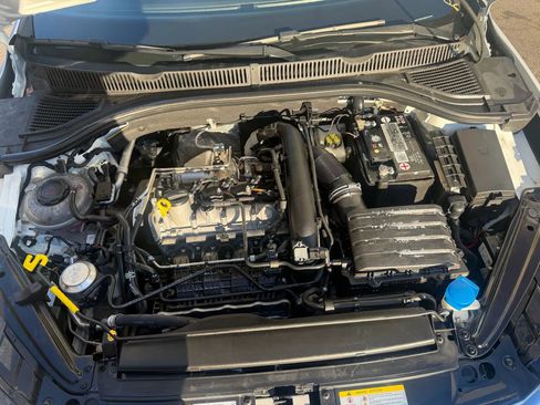 Used 2021 Volkswagen Jetta SE image 25